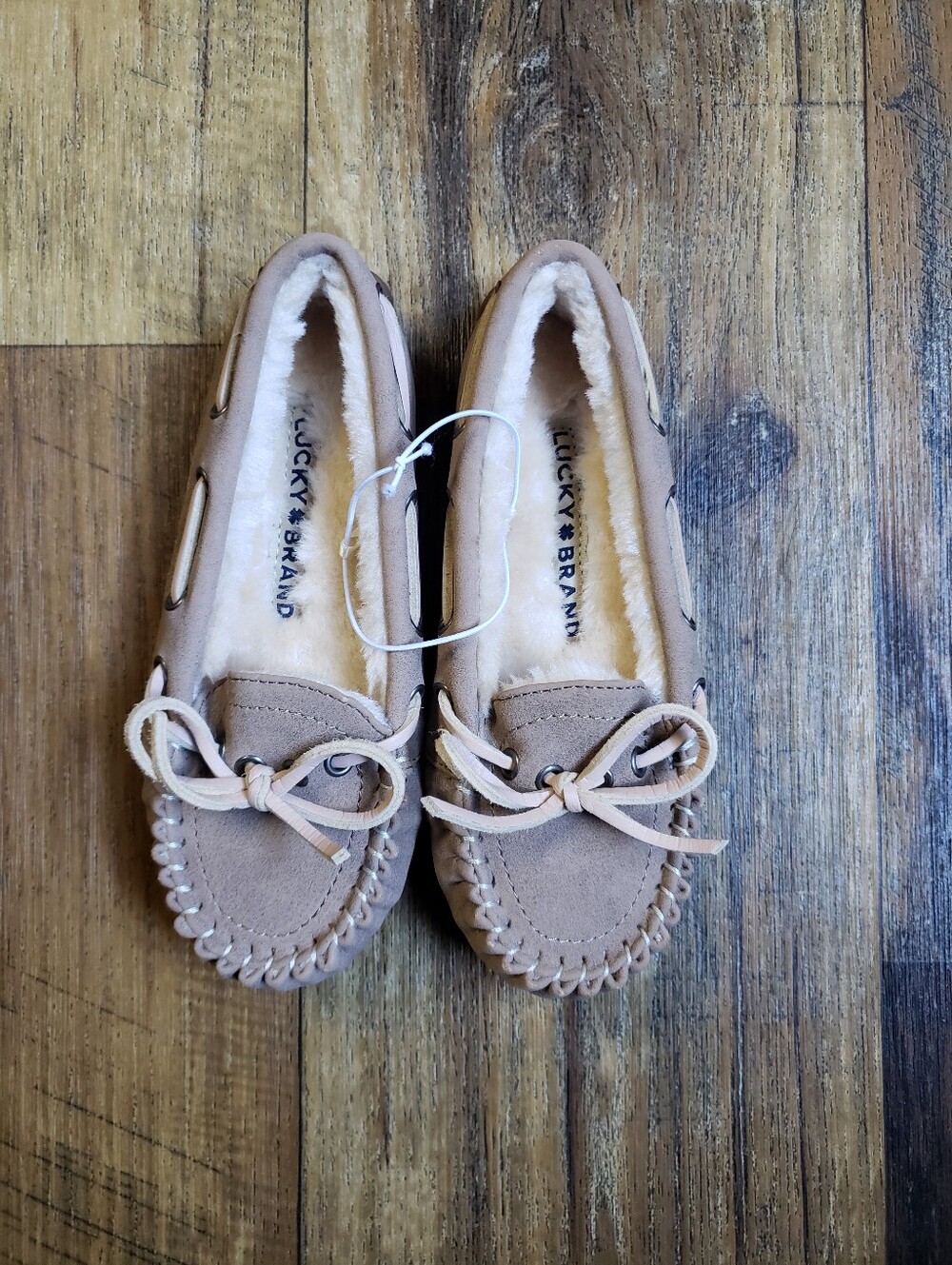 Toddler Girls Sz 11 Lucky Brand Taupe Suede Moccasin Slippers with Bow